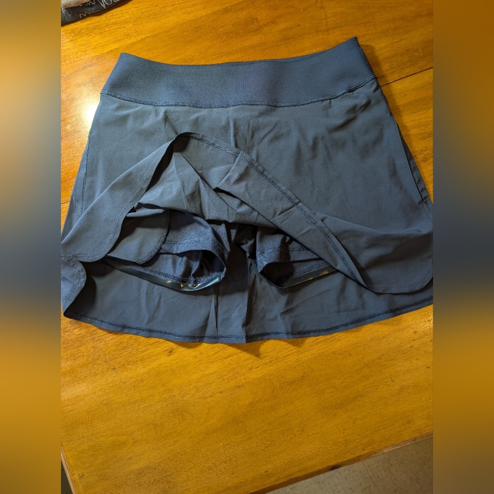 NWT-Puma Women's Golf Skorts - Picture 8 of 13